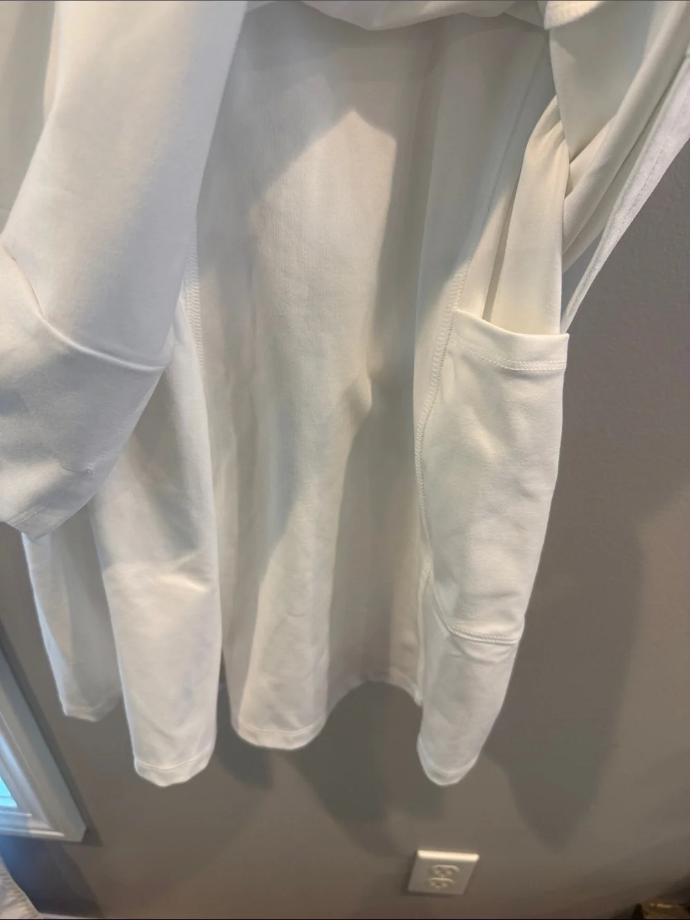 GAP clean white